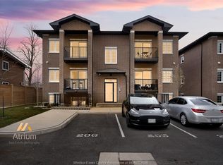 233 Watson Ave #205, Windsor, ON N8S 3R8
