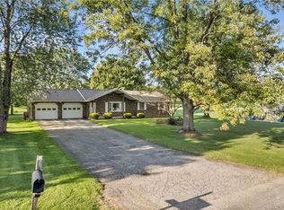 104 Sanger Dr, Beaver Falls, PA 15010