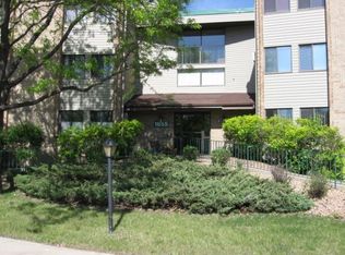1855 Silver Bell Rd APT 108, Eagan, MN 55122