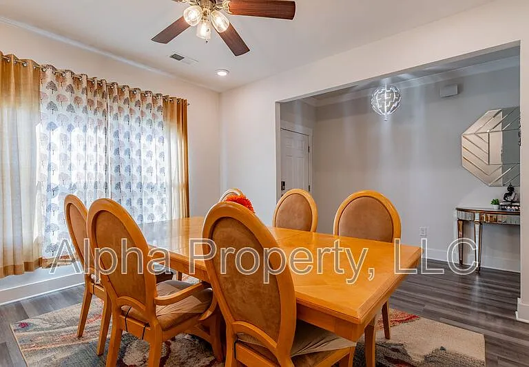 203 Pewter Cir — Photo 3