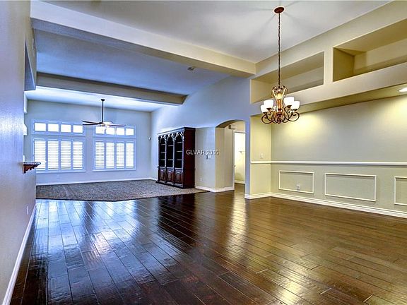 4th image of 7641 Feliz Camino Ave