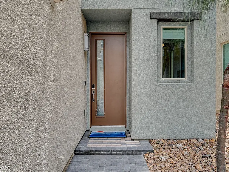 11375 Gravitation Dr — Photo 3