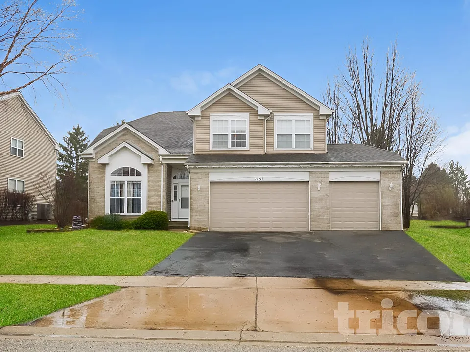 1451 Richmond Ln