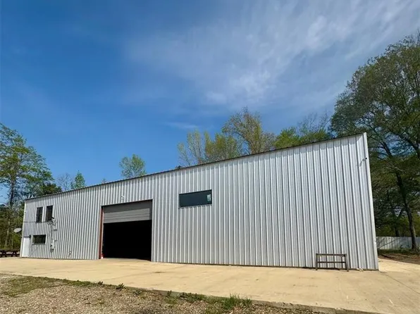 204 W Sherry Ln, Broken Bow, OK 74728