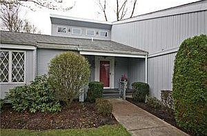 2nd image of 2879 Hillbrook Dr
