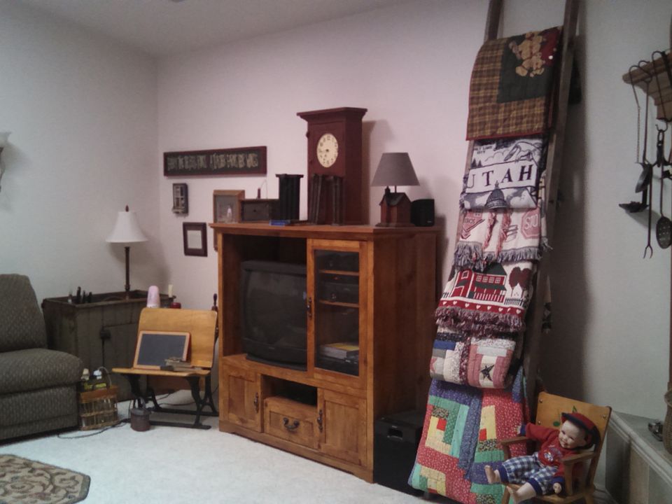 Comfortable Family Room