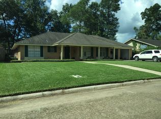 5575 Bellaire Ln, Beaumont, TX 77706