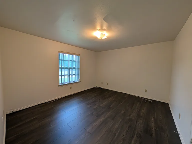 4715 Skillman St #A — Photo 22