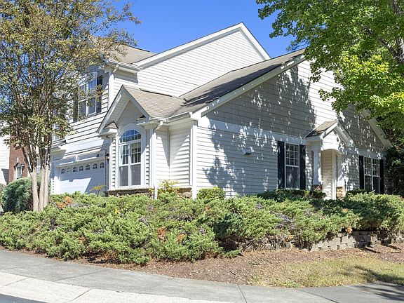 3rd image of 8204 Stone Cellar Dr