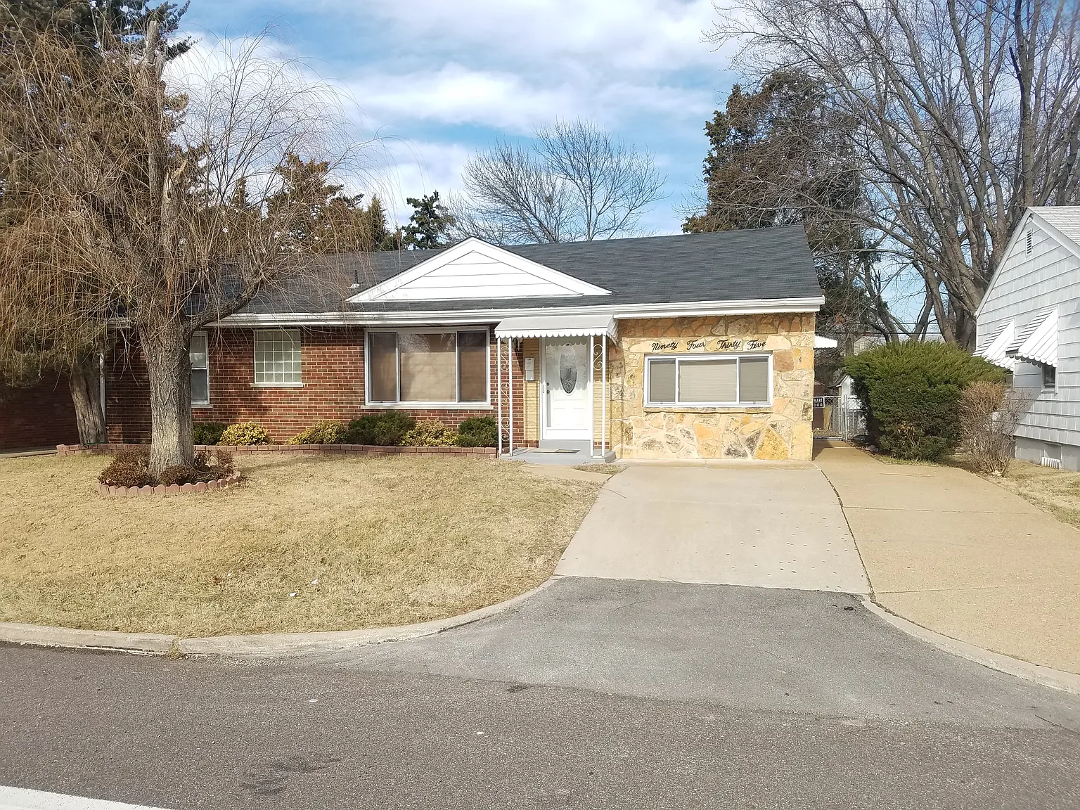 9435 Reavis Barracks Rd photo 1