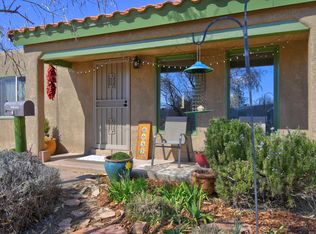 8037 Snow Ave NE, Albuquerque, NM 87110