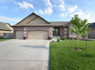 8309 W Candlewood Cir, Wichita, KS 67205