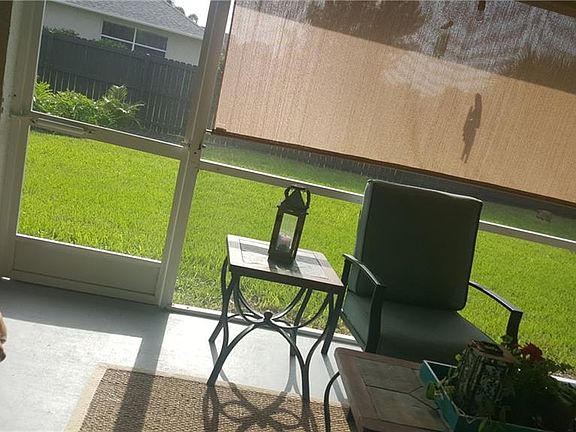 5th image of 4120 SW 23rd Ave