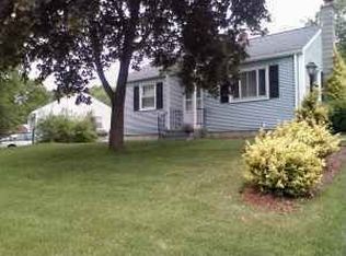 77 Holland Dr, East Longmeadow, MA 01028
