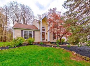 3424 Glenwood Blvd, Aurora, OH 44202