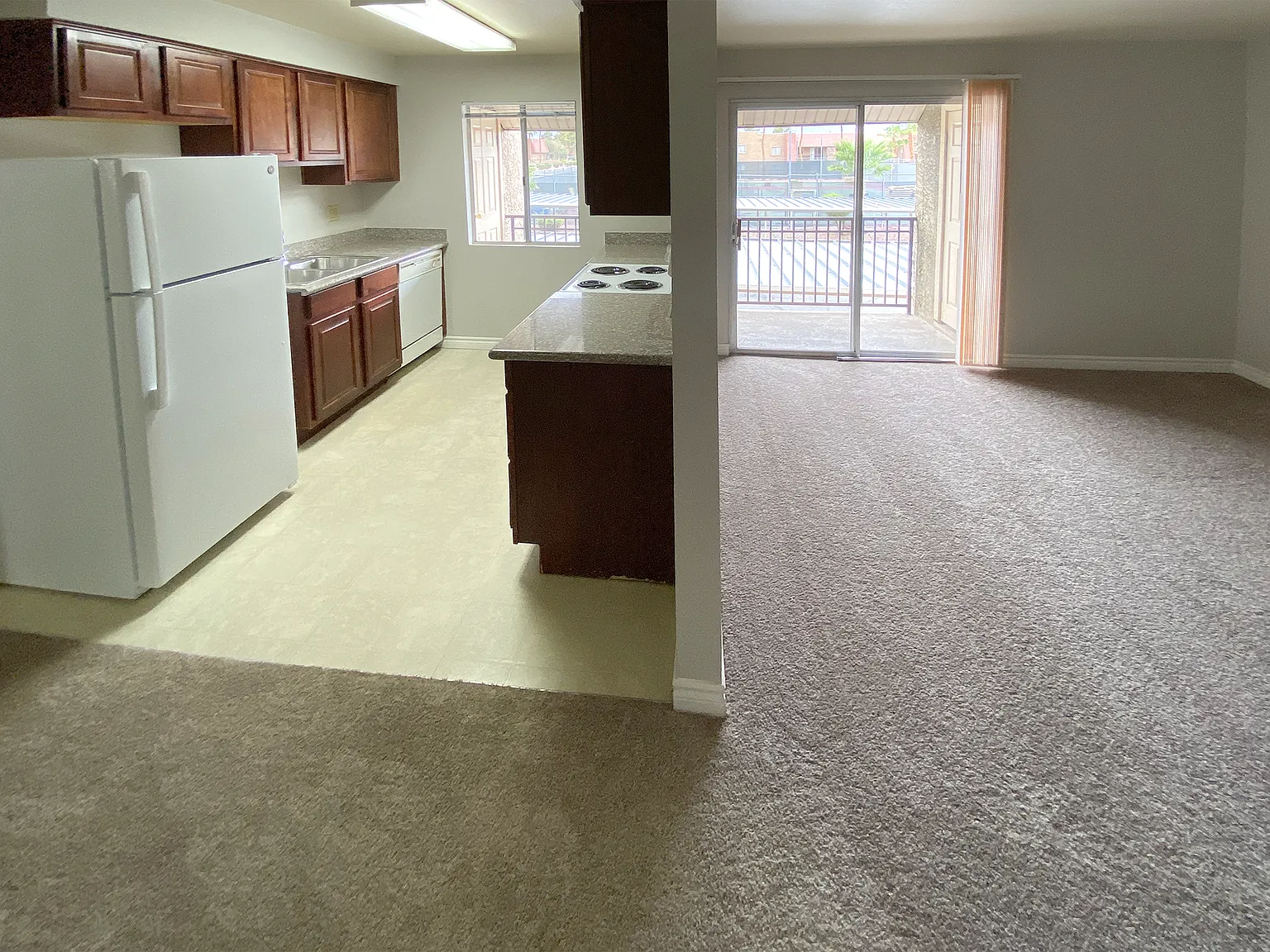 1 bed, 700 sqft, $1,050 — Photo 4