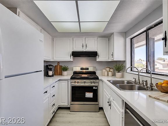 5th image of 2832 Aster Ct #0