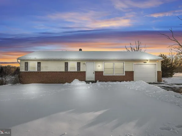 36 Clay Rd, Carlisle, PA 17015