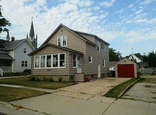 204 Bluff St, Fort Atkinson, WI 53538