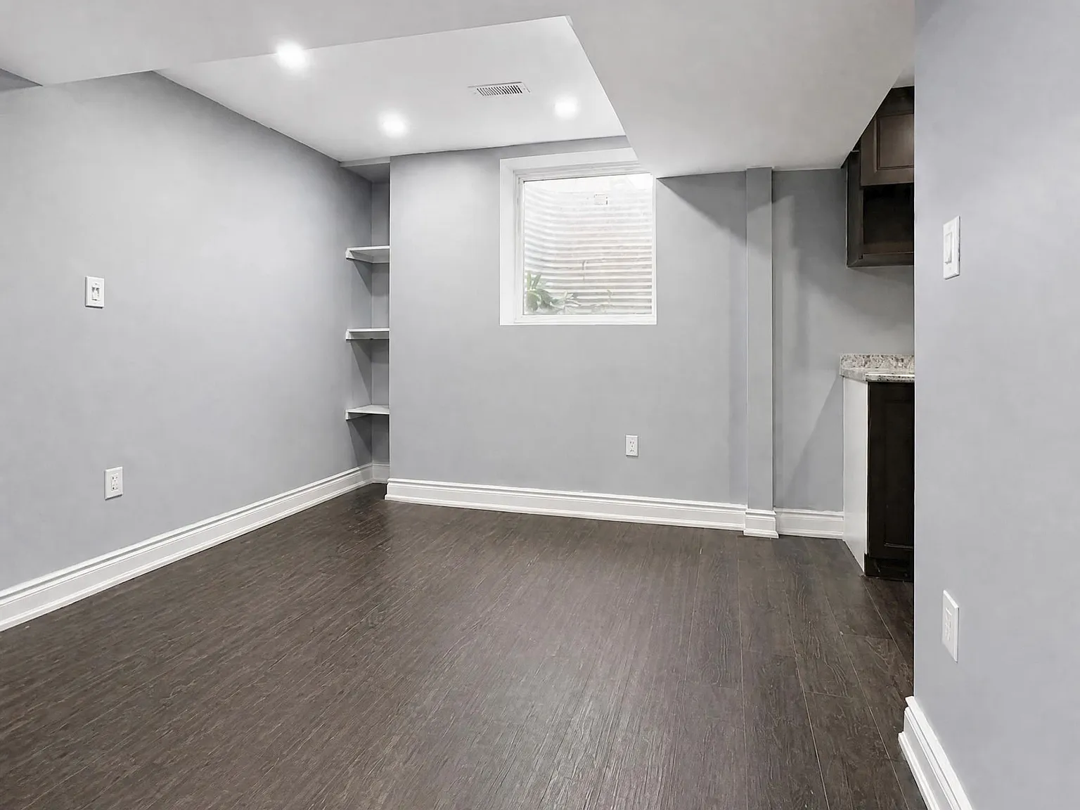 2 bed, $1,650 — Photo 4