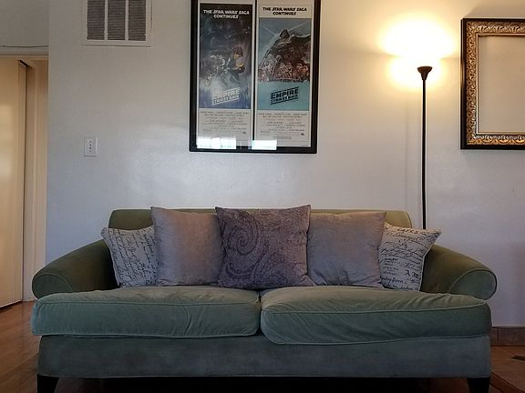 Large secondary couch