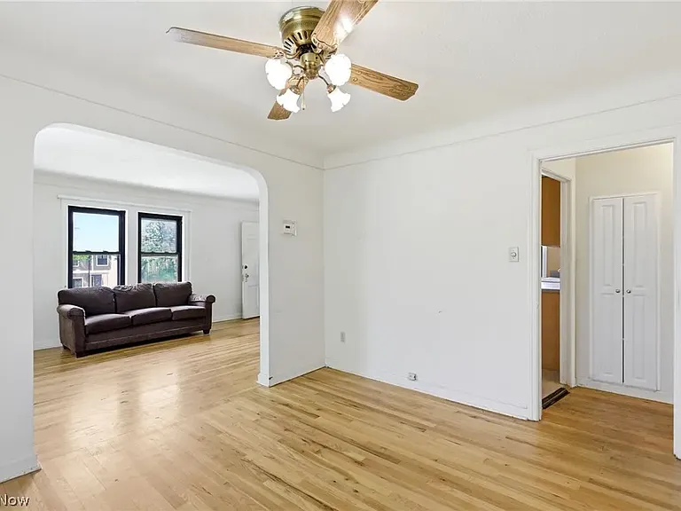 2261 Warren Rd #UP — Photo 10