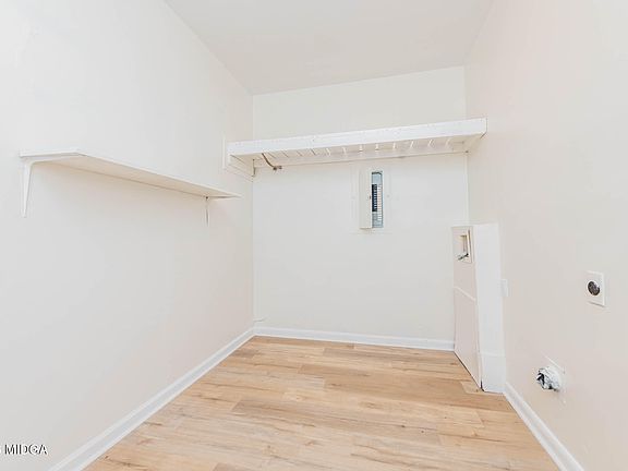 3rd image of 500 Northside Dr