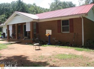 364 S Sage St, Toccoa, GA 30577