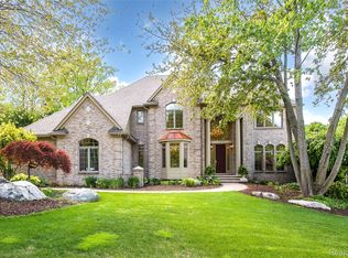17671 Cranbrook Dr, Northville, MI 48168