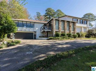 534 Valley Rd, Birmingham, AL 35206