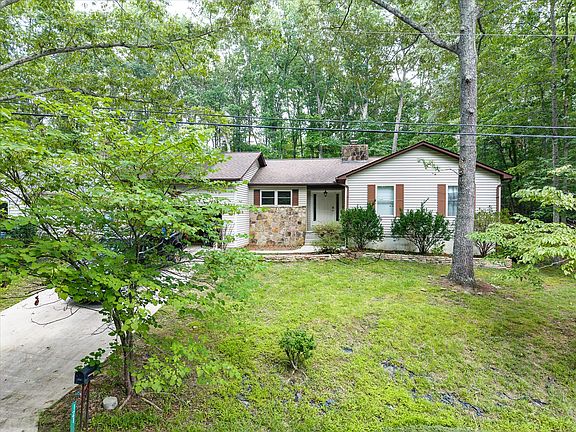4th image of 121 Juniper Dr