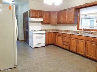 13 Heath St, Everett, MA 02149
