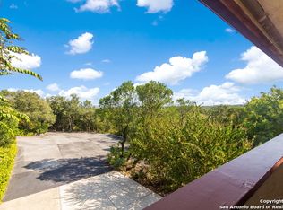 1049 County Road 375, San Antonio, TX 78253