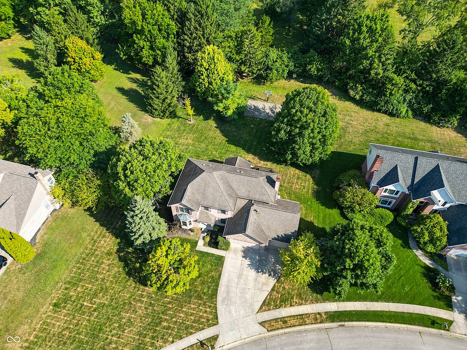 2nd image of 6320 Keeneland Ct