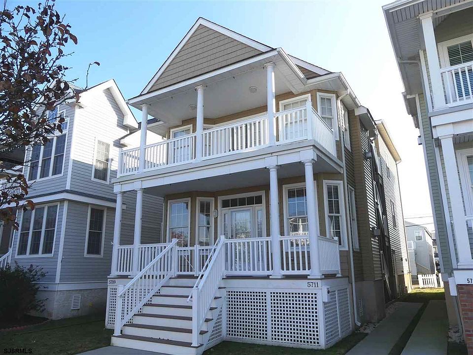 1st image of 5711 West Ave #2