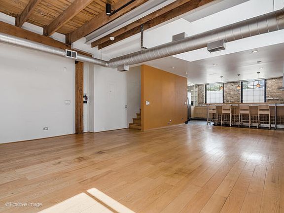 4th image of 1872 N Clybourn Ave APT 113