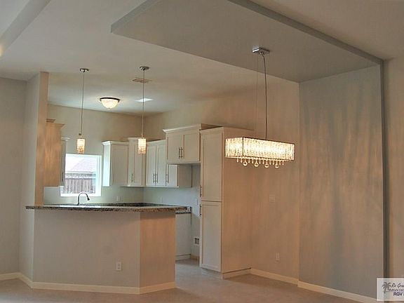 5th image of 7109 Caribbean Dr