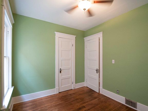 5th image of 156 Claremont Ave