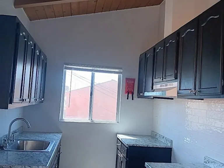 6346 Middleton Ave — Photo 25