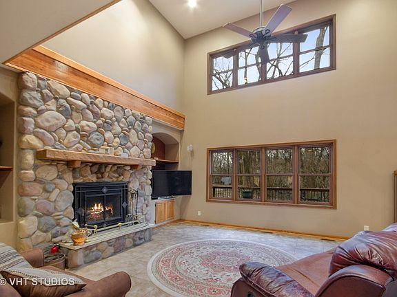 5th image of 6445 E North Prairie Dr