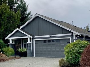 421 Day Pl, Parksville, BC V9P 1Z6