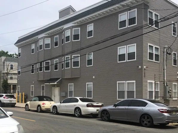 456 Avon Ave #3R, Newark, NJ 07108