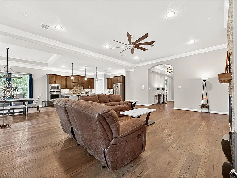 32607 Wingfoot Cir — Photo 12