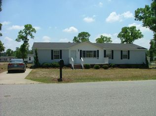 5003 Jefferson Walk Rd, Hope Mills, NC 28348