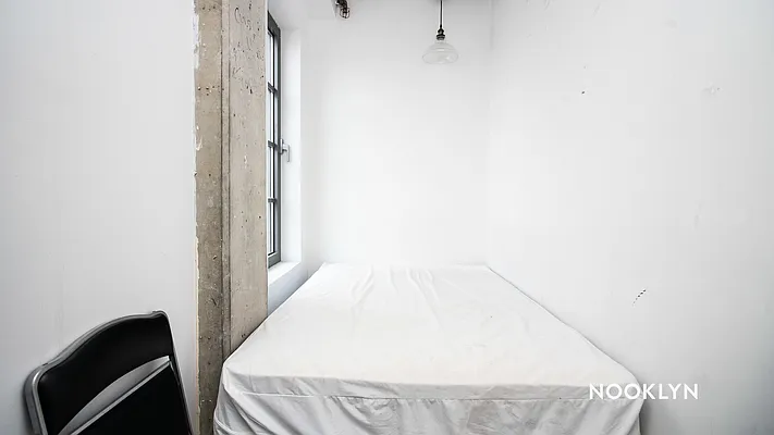 Rented by Nooklyn NYC LLC | media 54