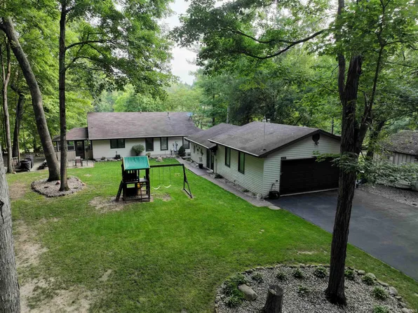 3737 E Lake Rd #24-W, Monticello, IN 47960