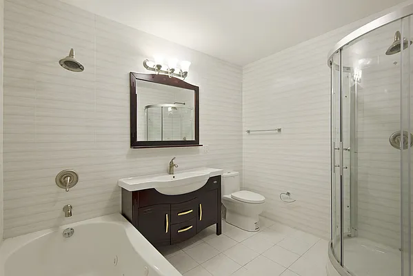 Rented by Compass | media 41