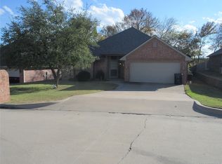 501 Windemere, Ada, OK 74820