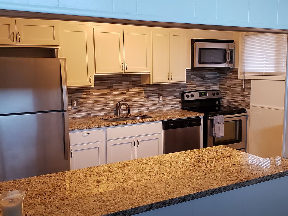 2nd image of 35632 Palmer Rd