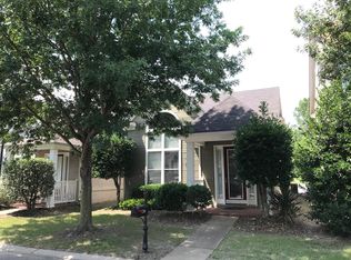 286 Island Bluff Dr, Memphis, TN 38103